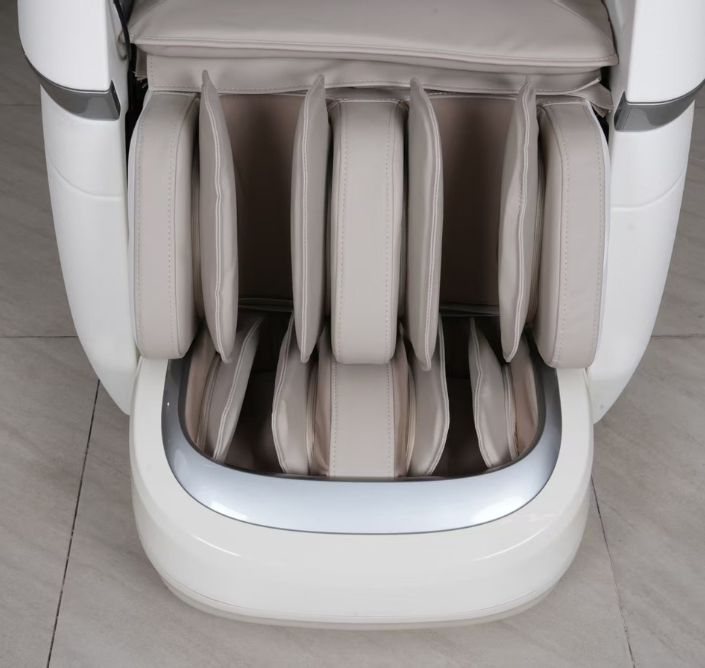 Chateau Celestial™ A16 Massage Chair Zero Gravity SL Track