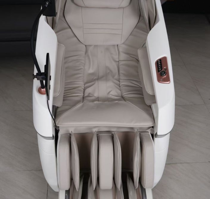 Chateau Celestial™ A16 Massage Chair Zero Gravity SL Track