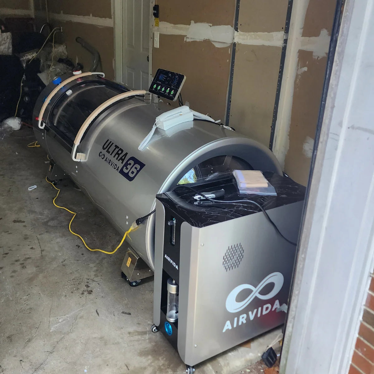 AIRVIDA Ultra 1.3-2.0 ATA Chamber for Deep Recovery & Cellular Repair