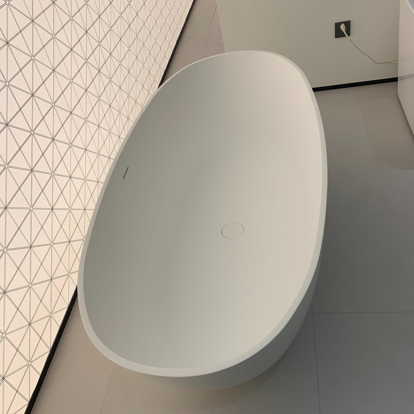 Chateau Celestial™ GD-1005 Stone Soaking Tub – Luxury Deep Bath Experience