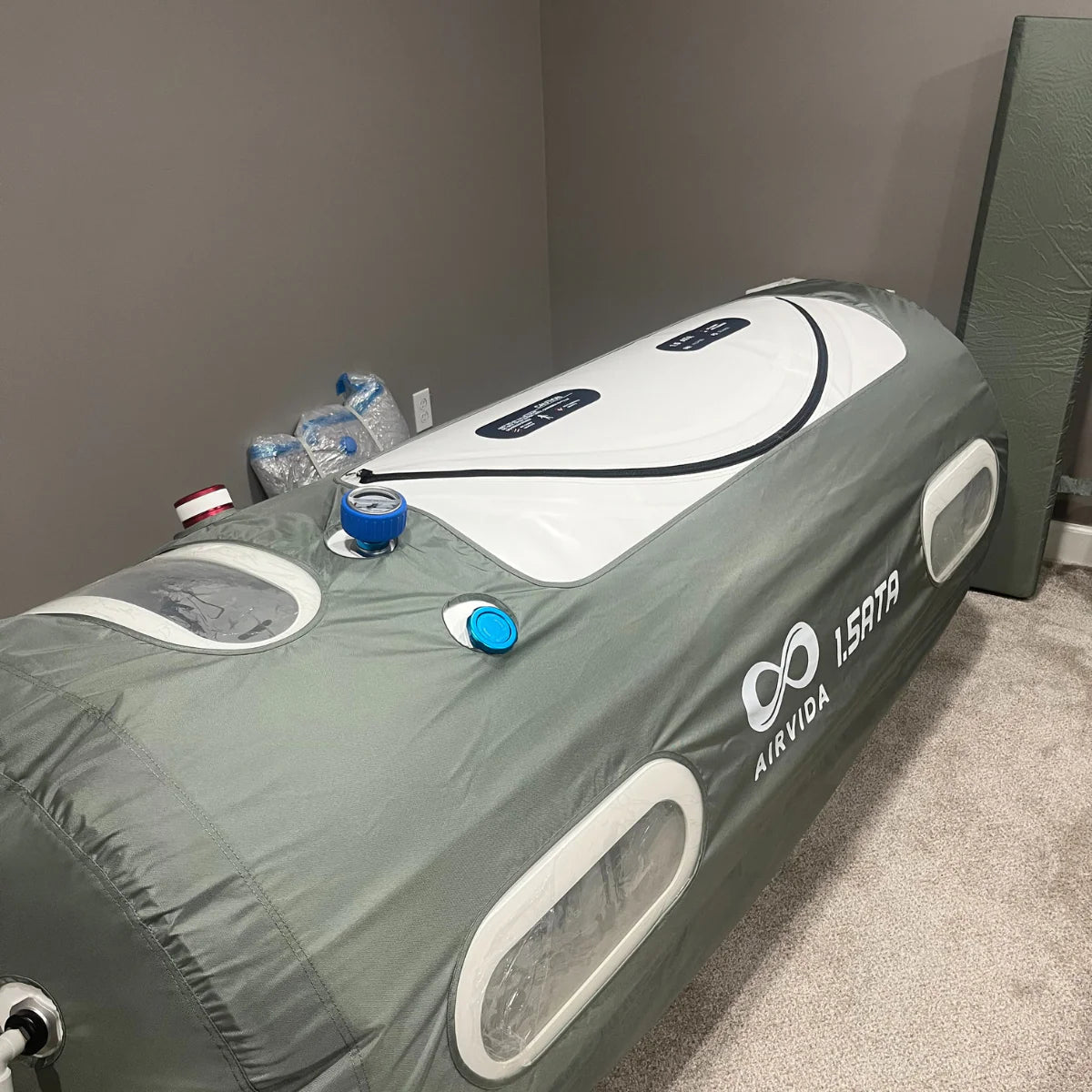AIRVIDA Portable Hyperbaric Chamber (1.2-1.5) ATA Soft Shell Lying Unit